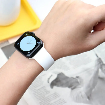 Bracelet en silicone pour Apple Watch - The Watch Sphere